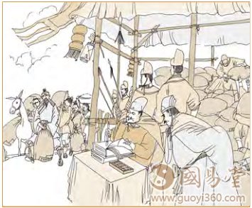 六四：颠颐，吉；虎视眈眈，其欲逐逐，无咎。